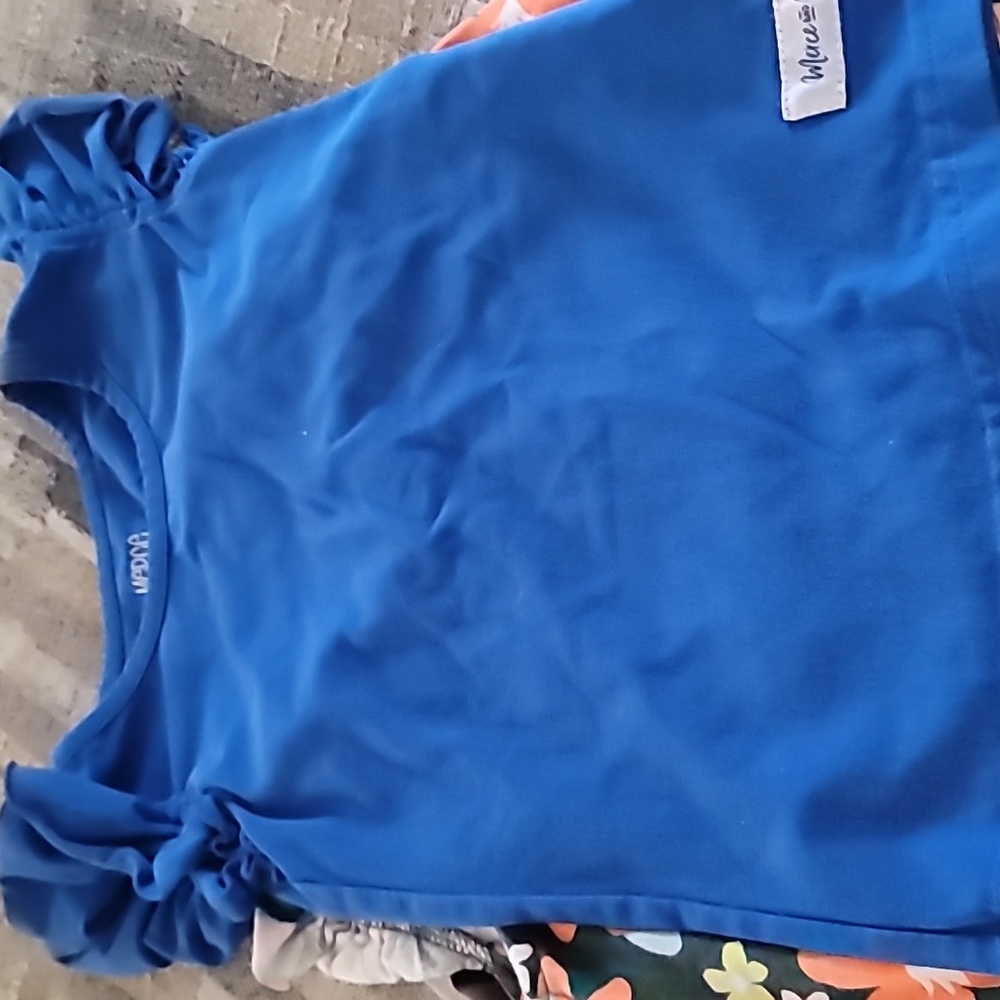 SALE..BUNDLE OF 12 TEE SHIRTS - Picture 11 of 13